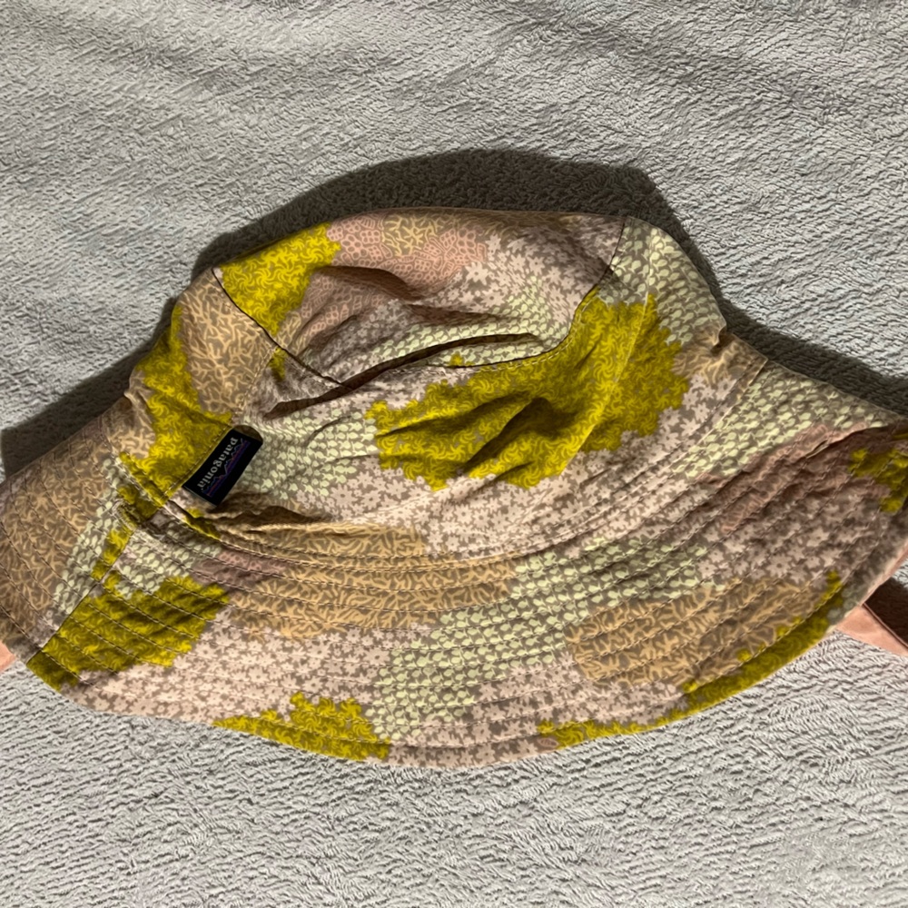 Patagonia Yellow and Pink Patterned Hat